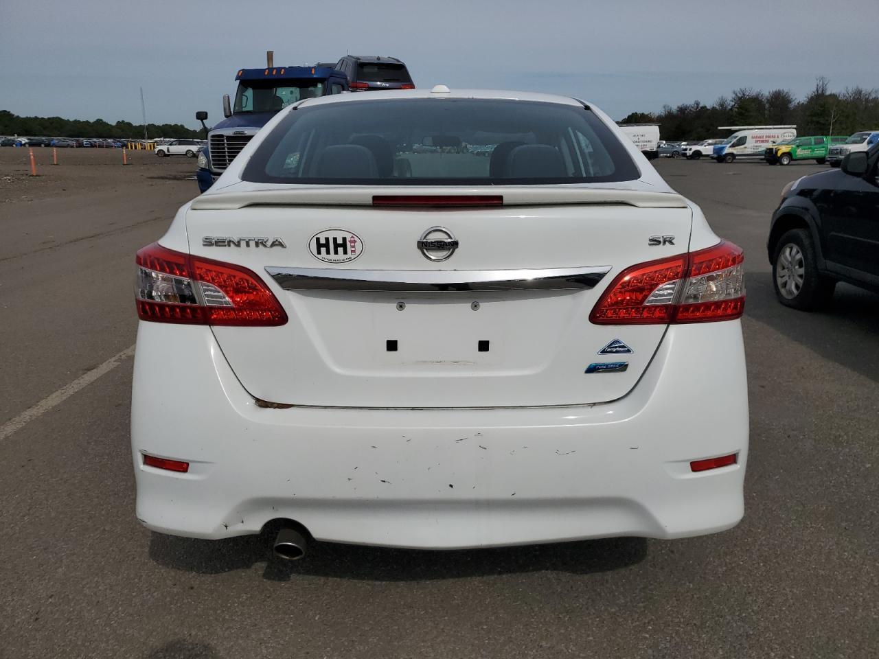 2014 Nissan Sentra S - Image 6