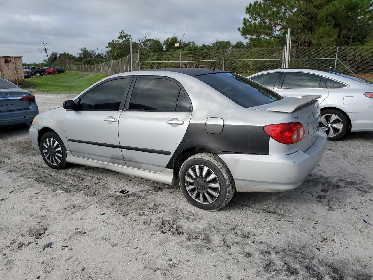 2005 Toyota Corolla Ce - Фото 2