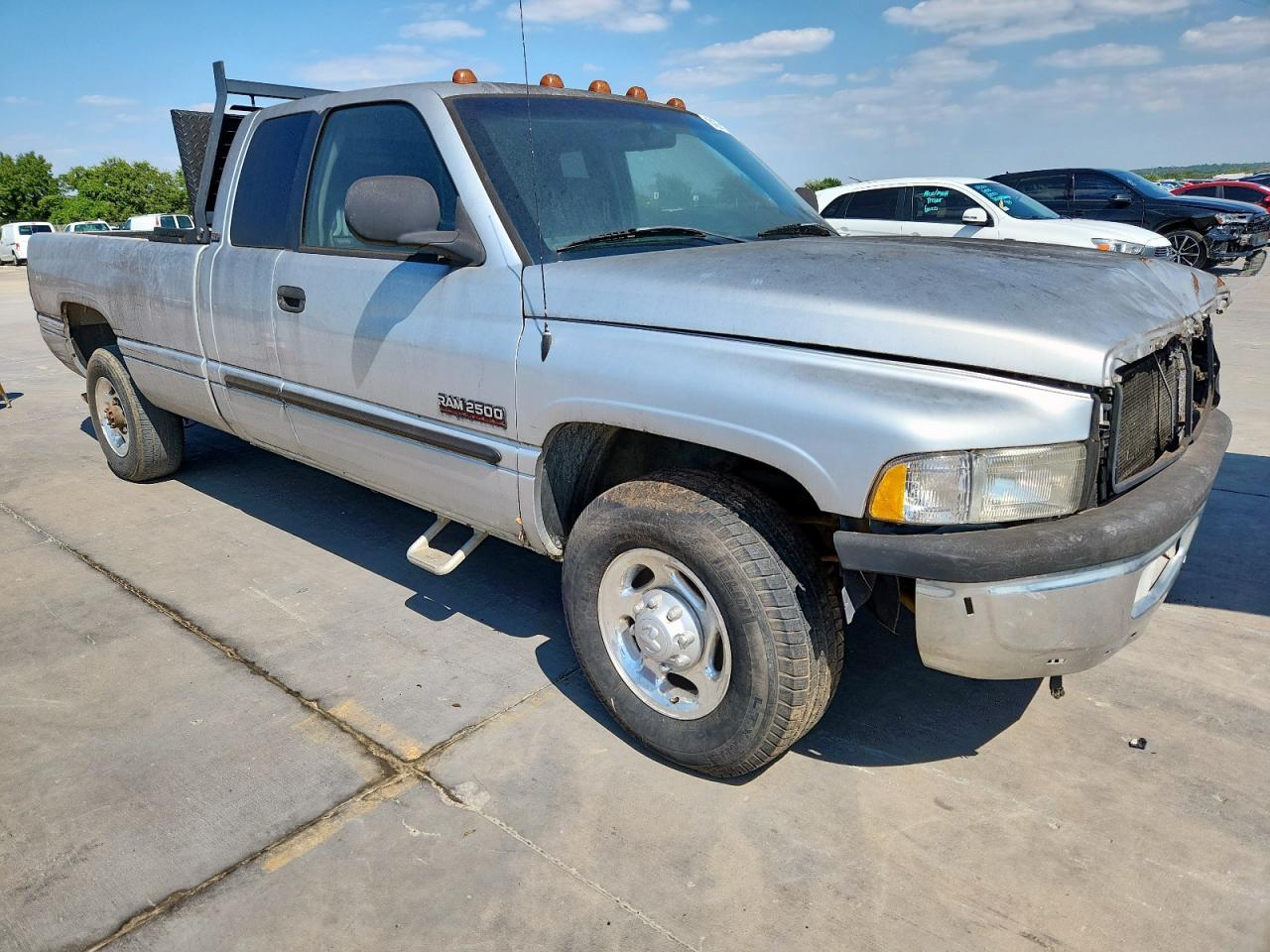 2001 Dodge Ram 2500 - Image 4