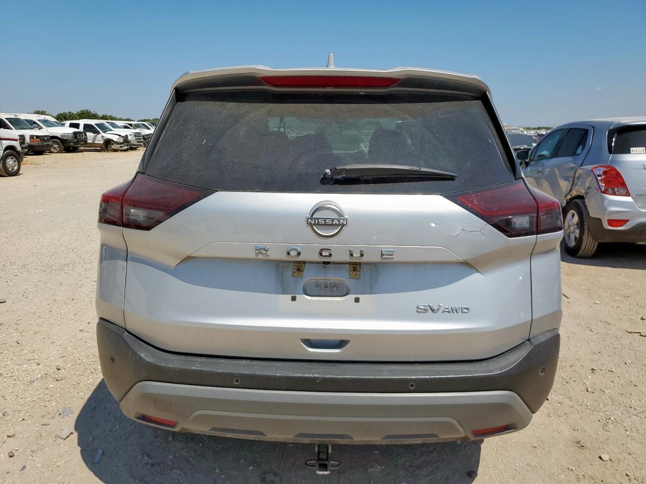 2023 Nissan Rogue Sv - Фото 6