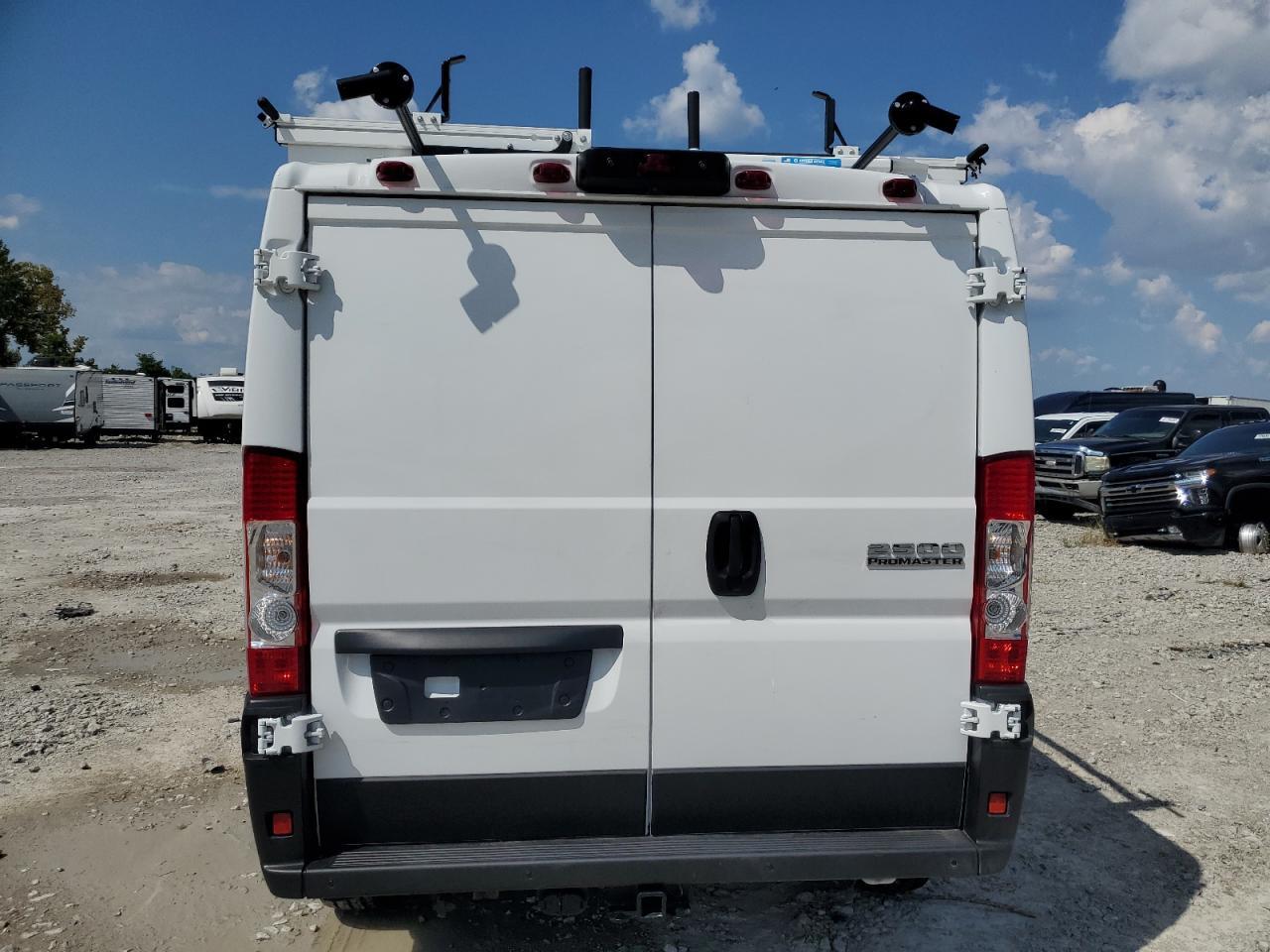 2025 Ram Promaster 2500 2500 Standard - Фото 6