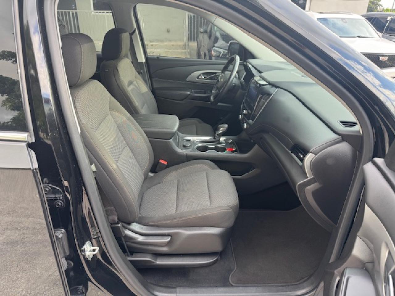 2021 Chevrolet Traverse Lt - Фото 7