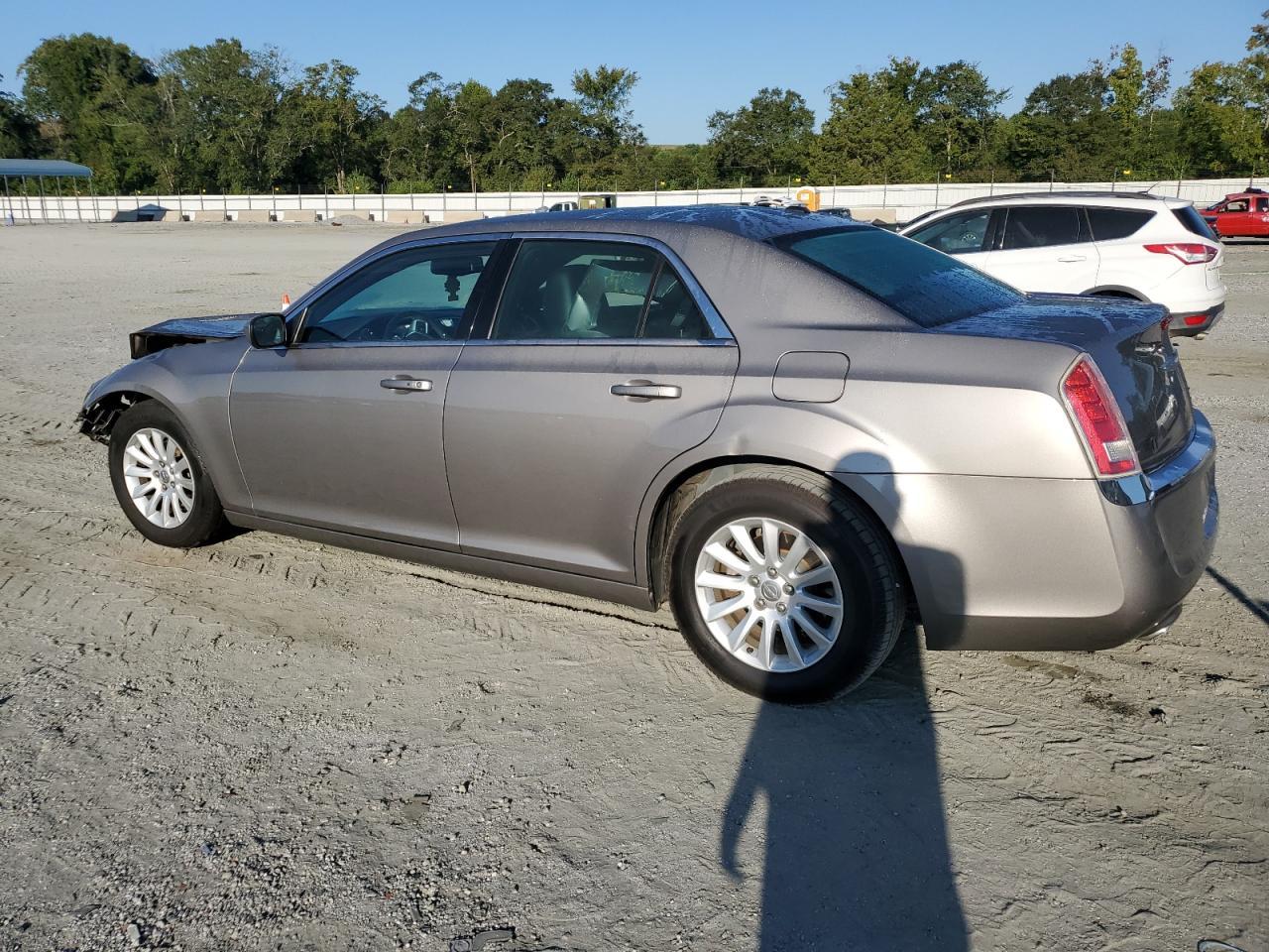 2014 Chrysler 300 - Фото 2