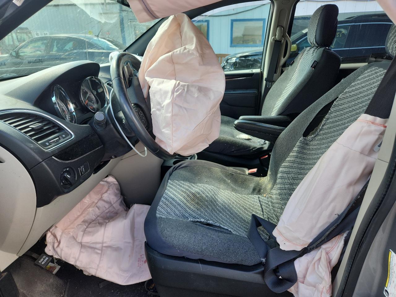 2016 Dodge Grand Caravan Se - Image 7