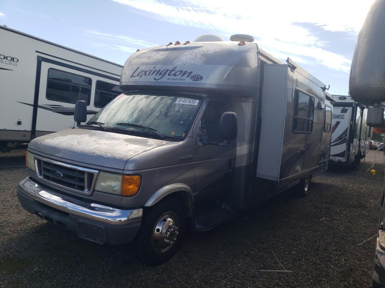 2006 Ford Econoline E450 Super Duty Cutaway Van - Фото 2