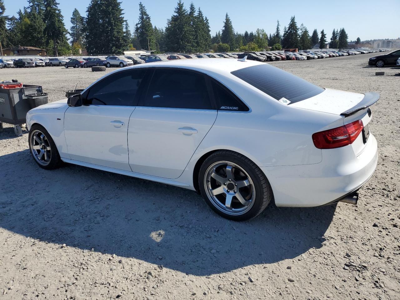 2015 Audi A4 Premium - Image 2