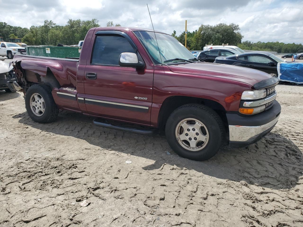 1999 Chevrolet Silverado C1500 - Image 4
