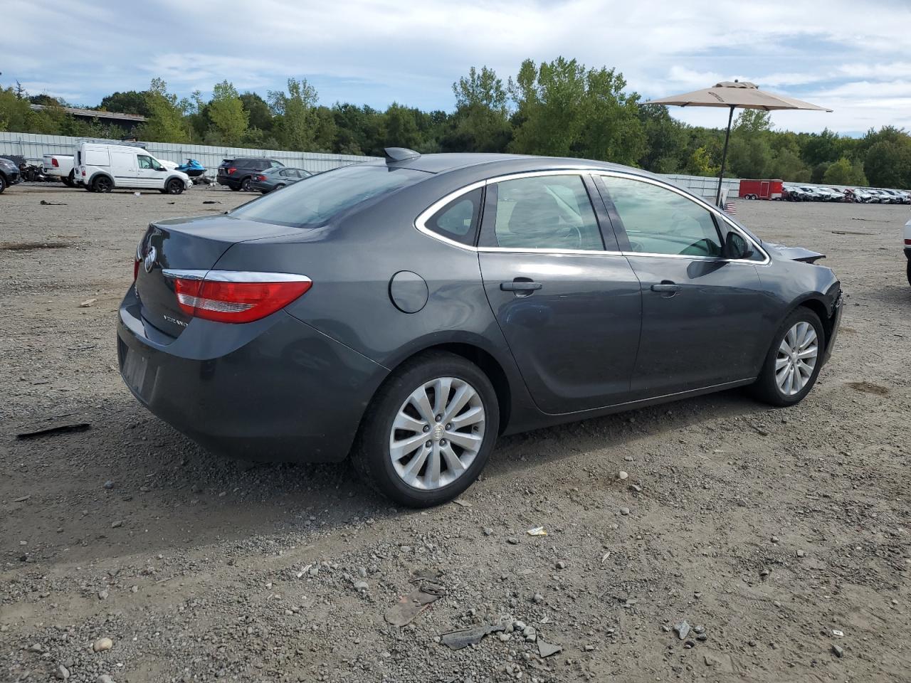 2016 Buick Verano - Фото 3