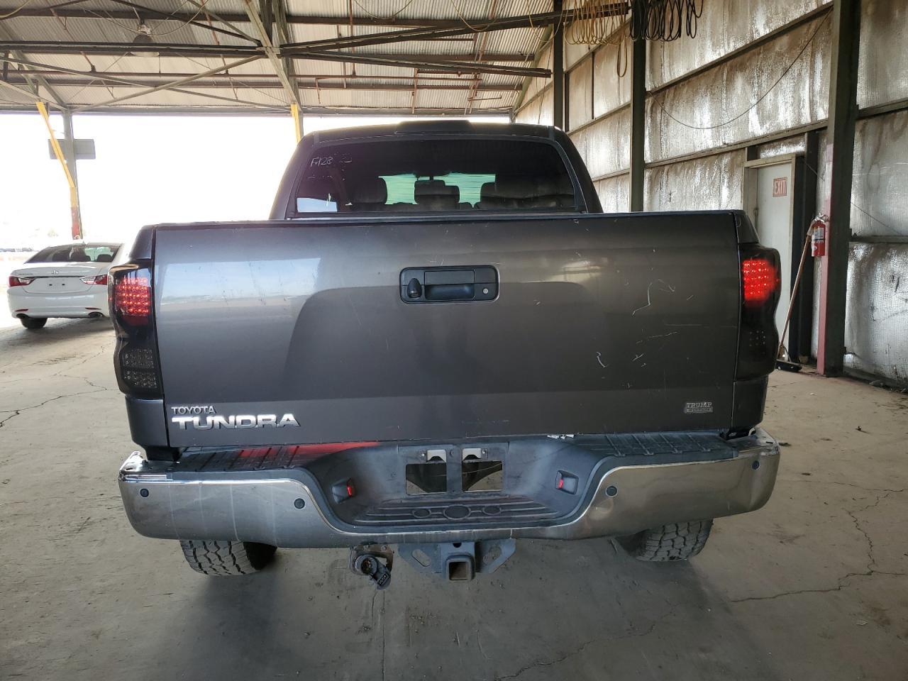 2011 Toyota Tundra Crewmax Limited - Фото 6