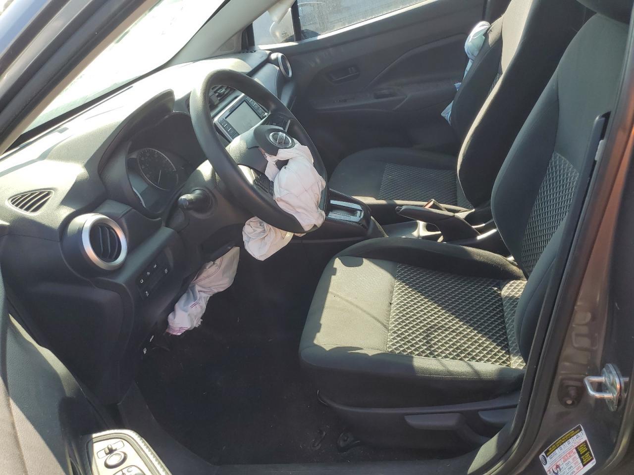 2021 Nissan Versa S - Image 7