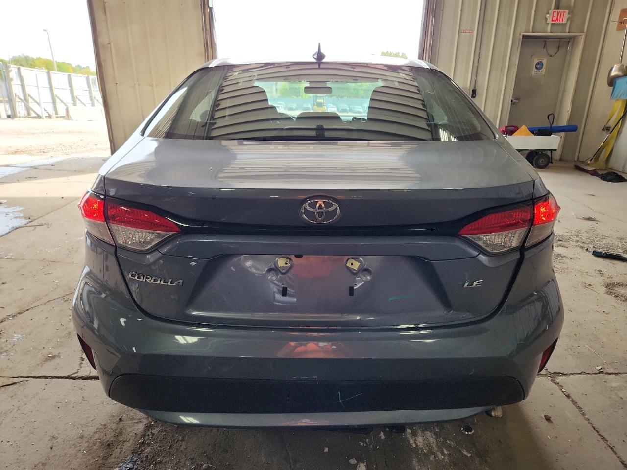 2021 Toyota Corolla Le - Image 6
