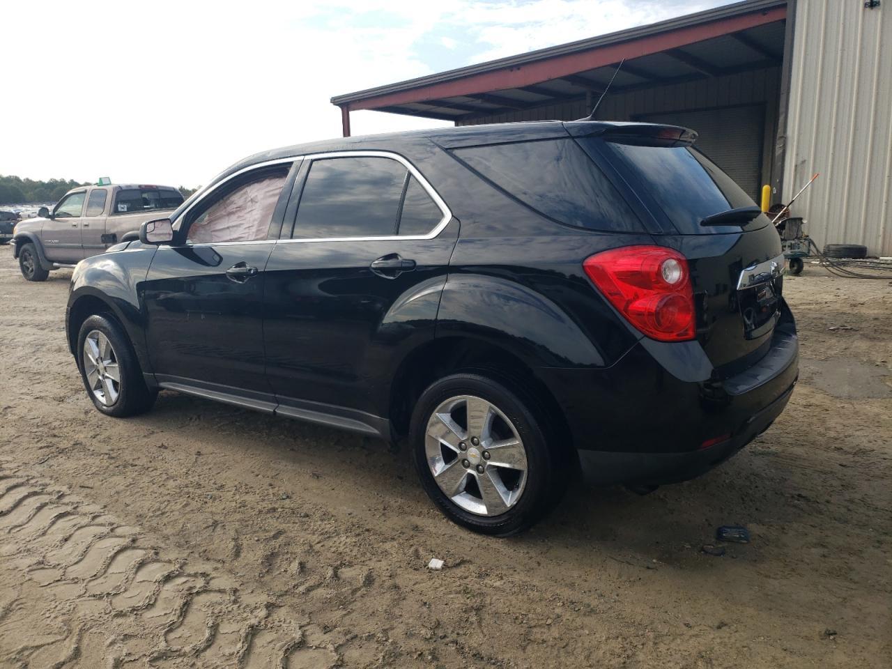 2012 Chevrolet Equinox Ls - Image 2