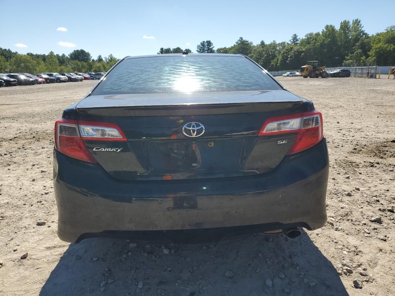 2012 Toyota Camry Base - Фото 6