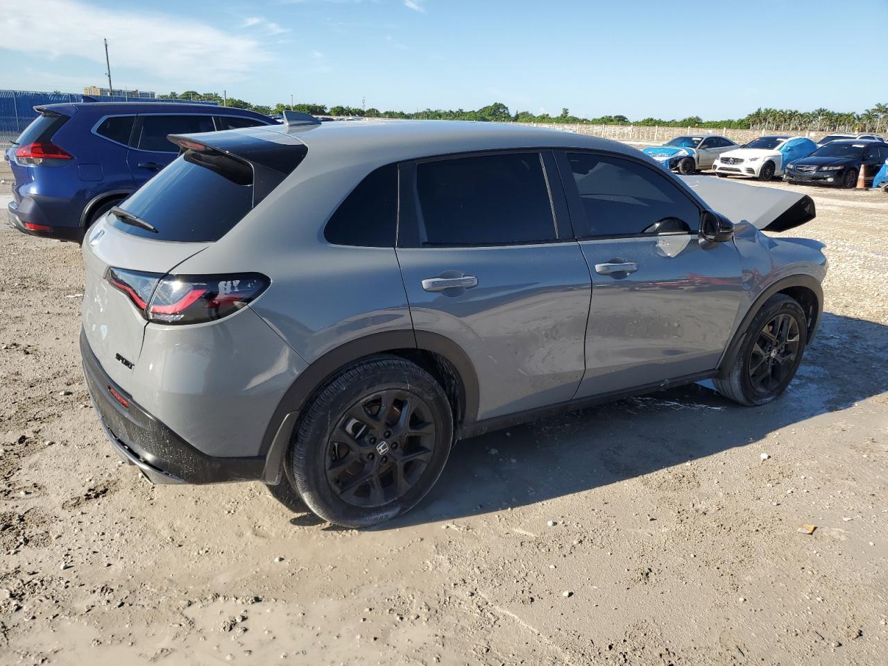 2025 Honda Hr-V Sport - Image 3