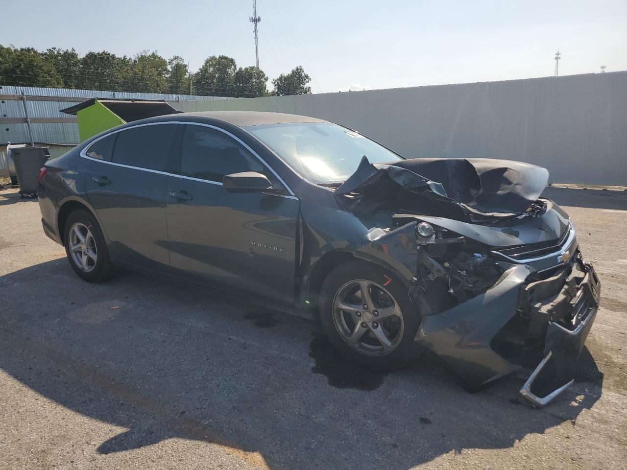 2017 Chevrolet Malibu Ls - Фото 4