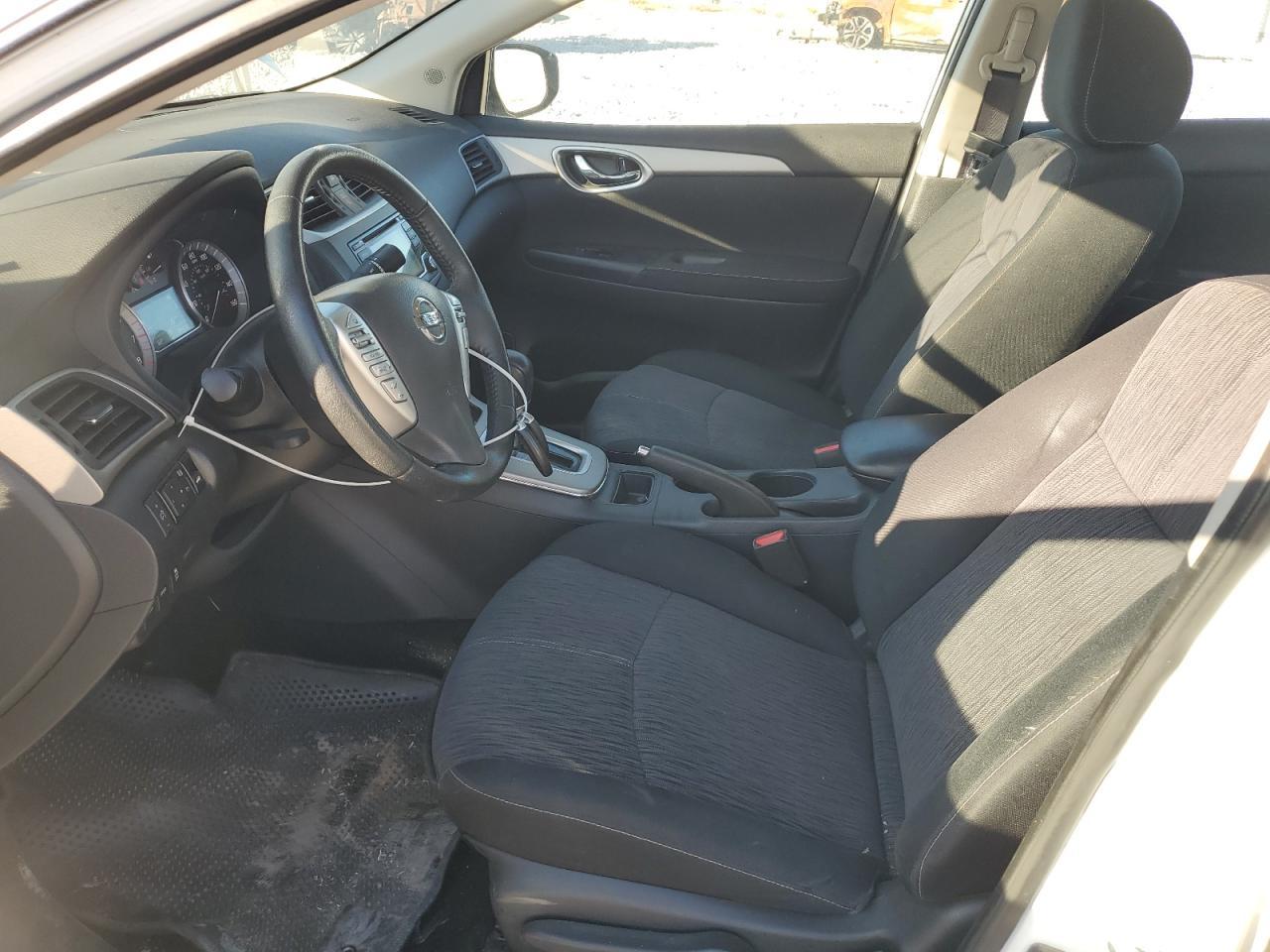 2015 Nissan Sentra S - Image 7