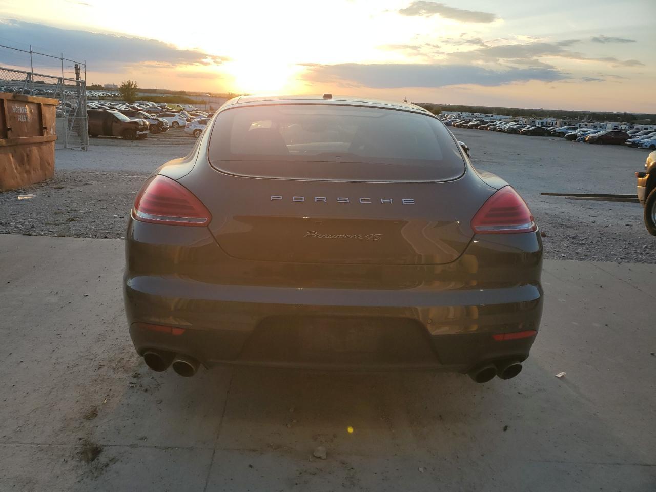 2014 Porsche Panamera 4S Executive - Фото 6