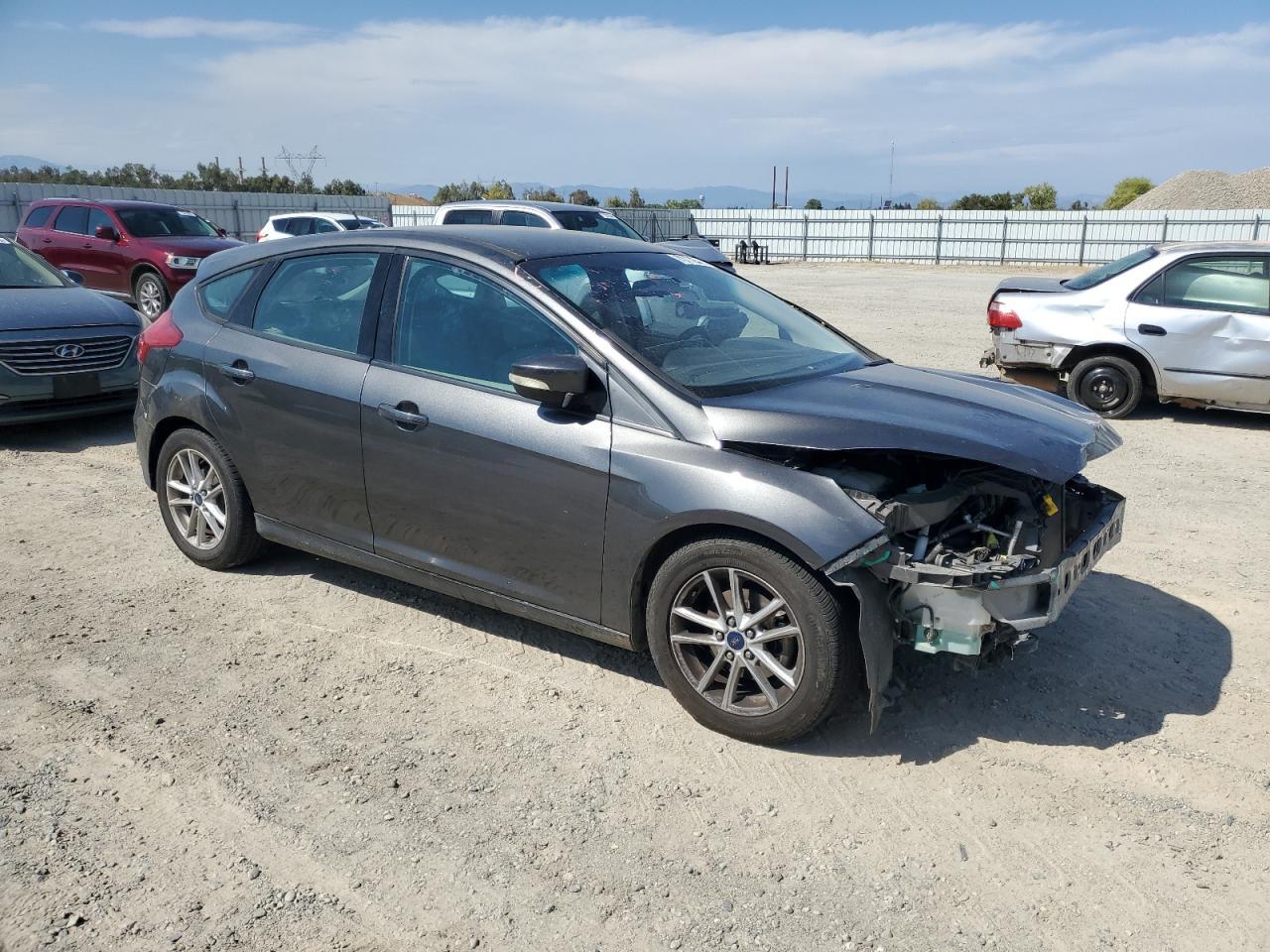 2016 Ford Focus Se - Фото 4
