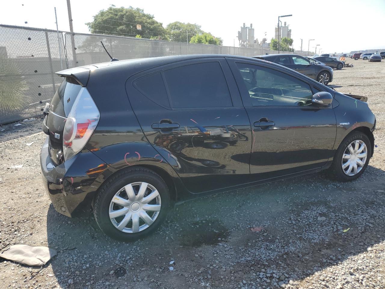 2013 Toyota Prius C - Image 3
