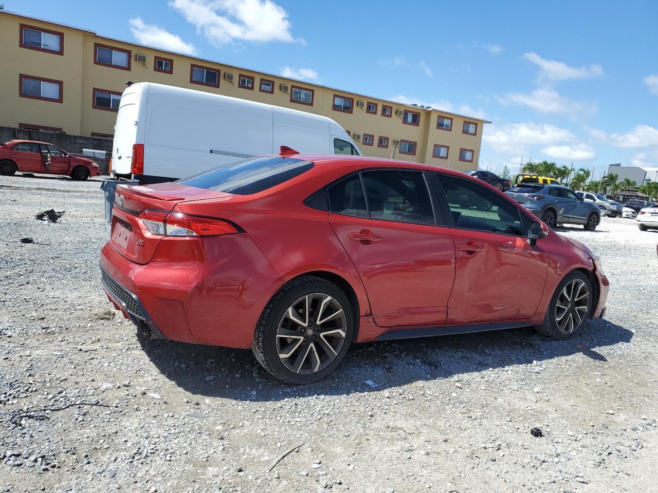2020 Toyota Corolla Se - Фото 3