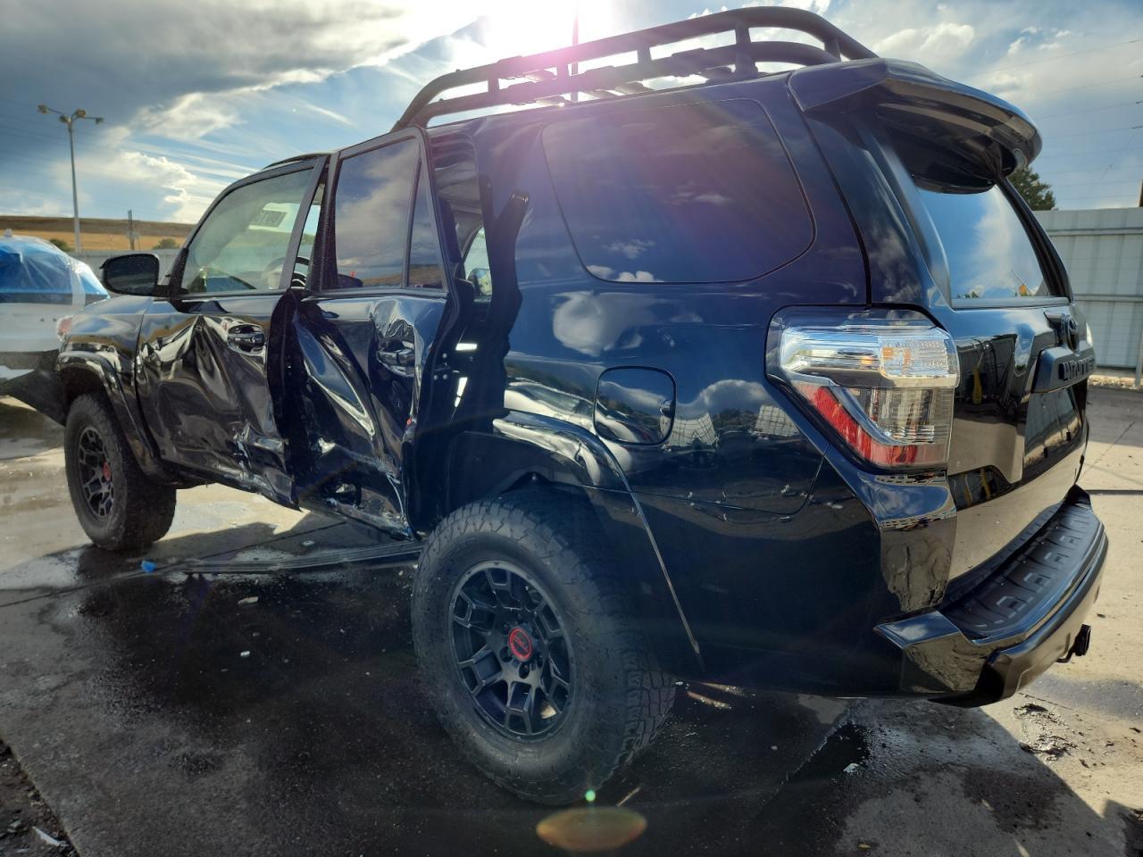 2021 Toyota 4Runner Venture - Image 2