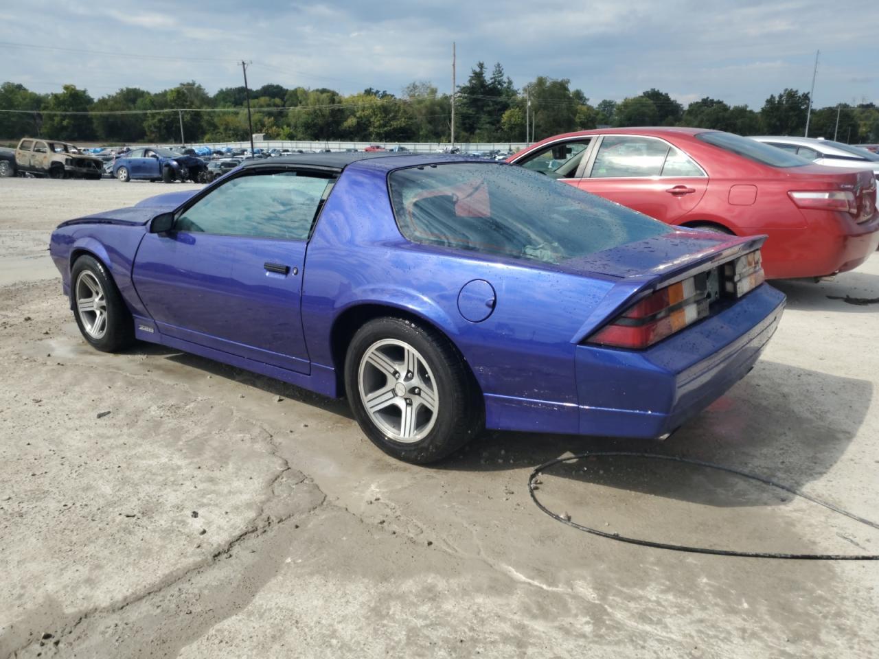 1986 Chevrolet Camaro - Image 2