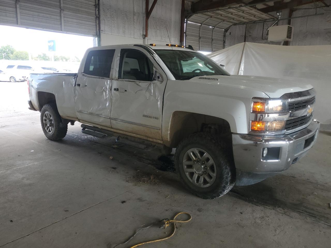 2016 Chevrolet Silverado K2500 Heavy Duty Ltz - Image 4