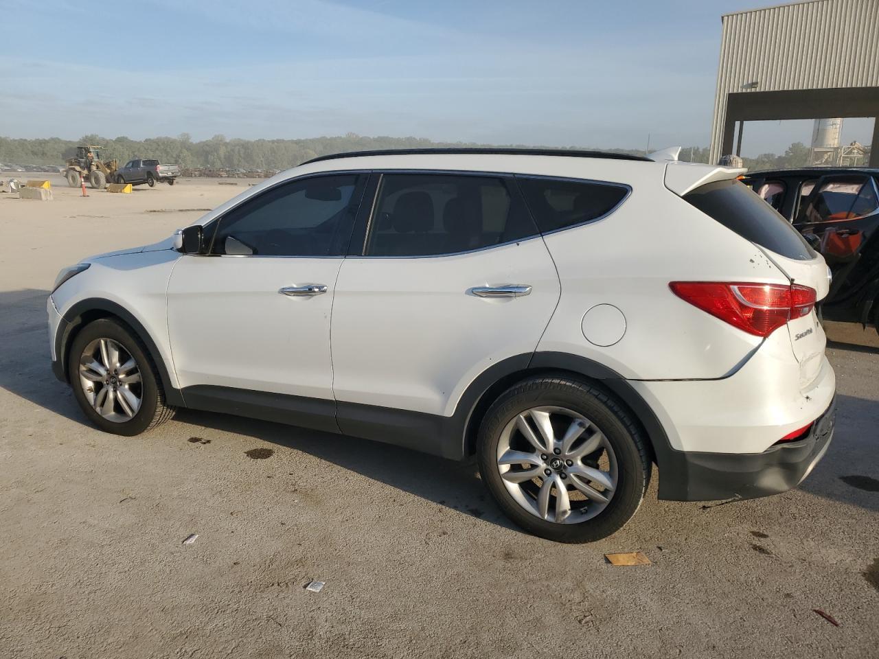 2014 Hyundai Santa Fe Sport 2.0T - Image 2