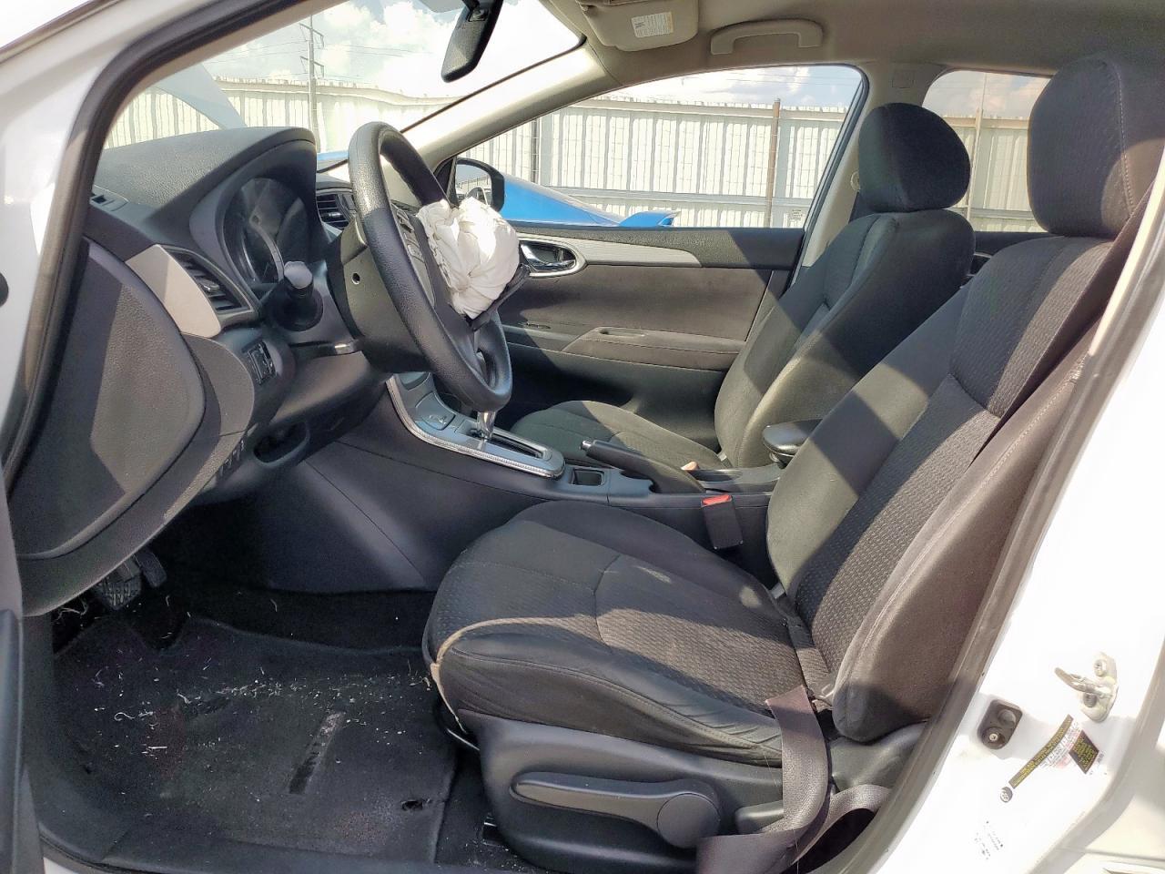 2014 Nissan Sentra S - Фото 7