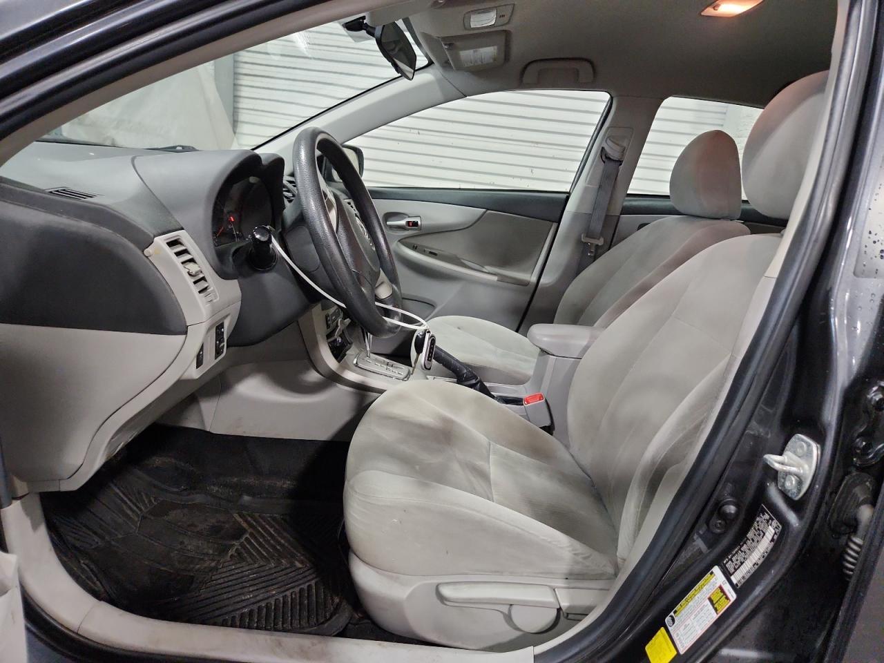 2013 Toyota Corolla Base - Image 7