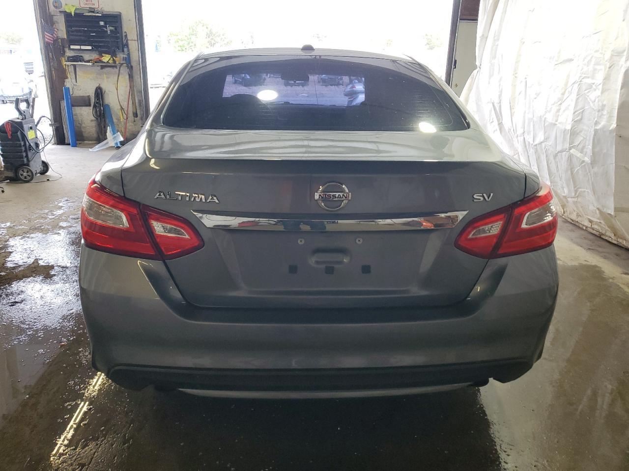 2016 Nissan Altima 2.5 - Image 6