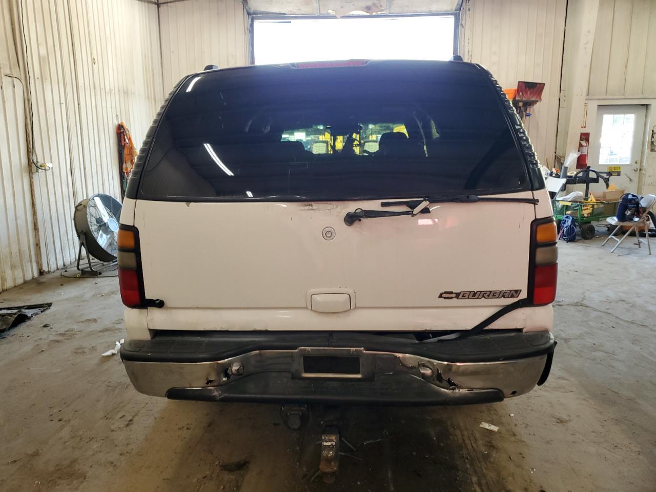 2000 Chevrolet Suburban K1500 - Фото 6