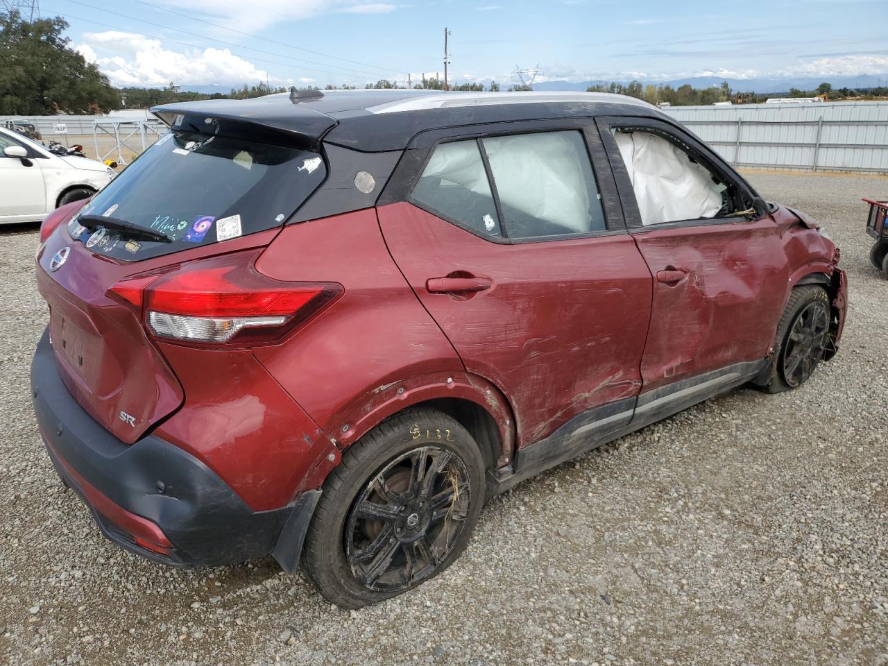 2020 Nissan Kicks Sr - Фото 3