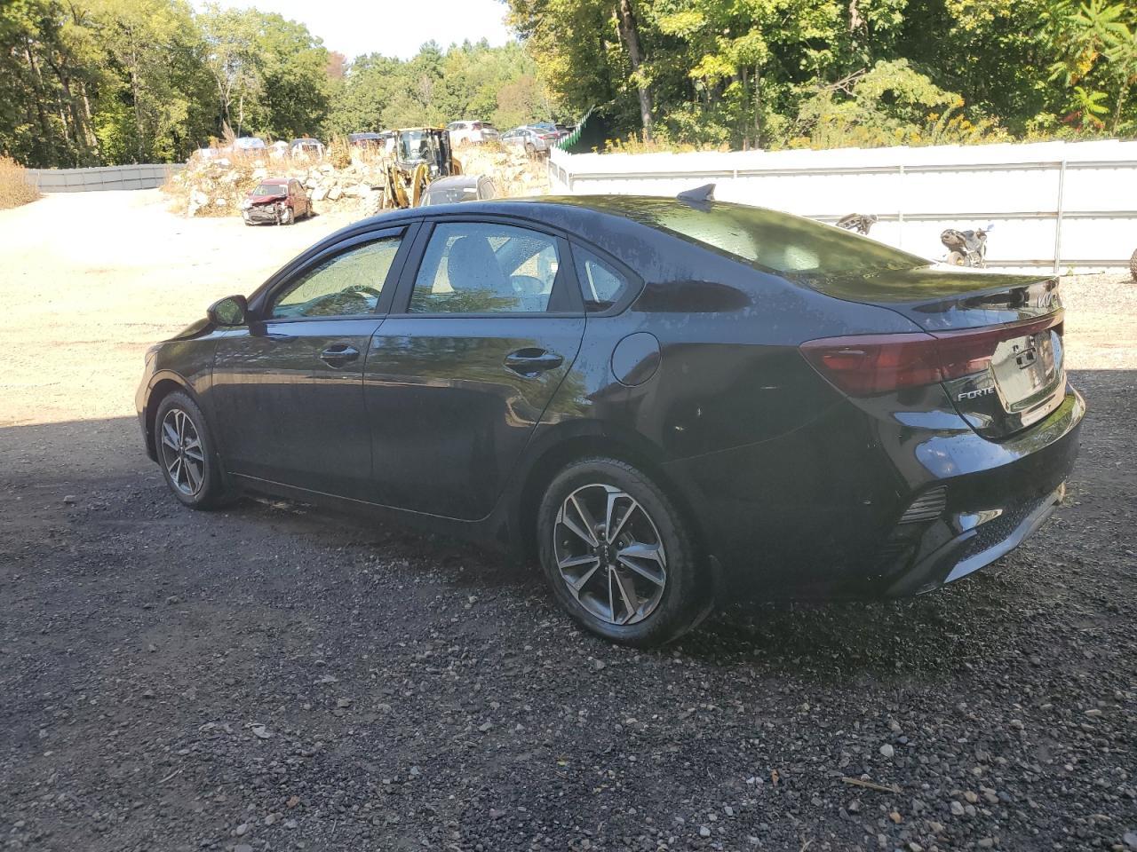 2023 Kia Forte Lx - Фото 2