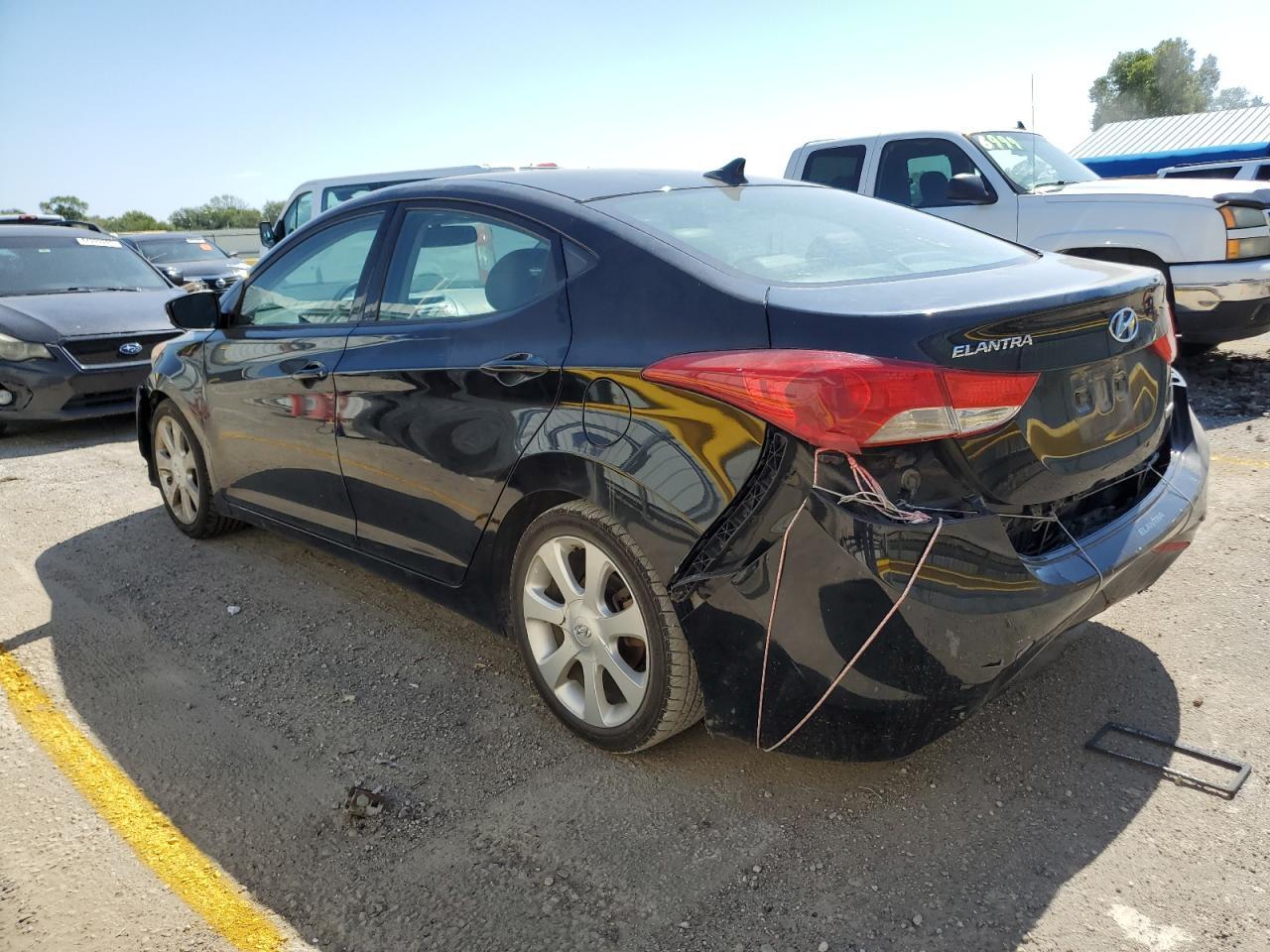 2013 Hyundai Elantra Limited - Фото 2