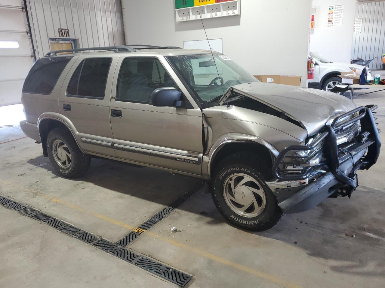 2001 Chevrolet Blazer - Фото 4