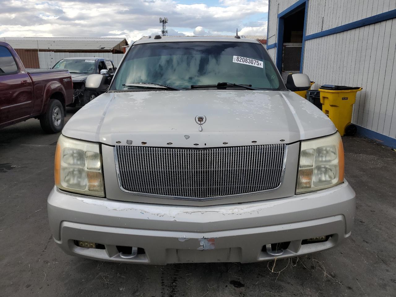 2004 Cadillac Escalade Esv - Image 5