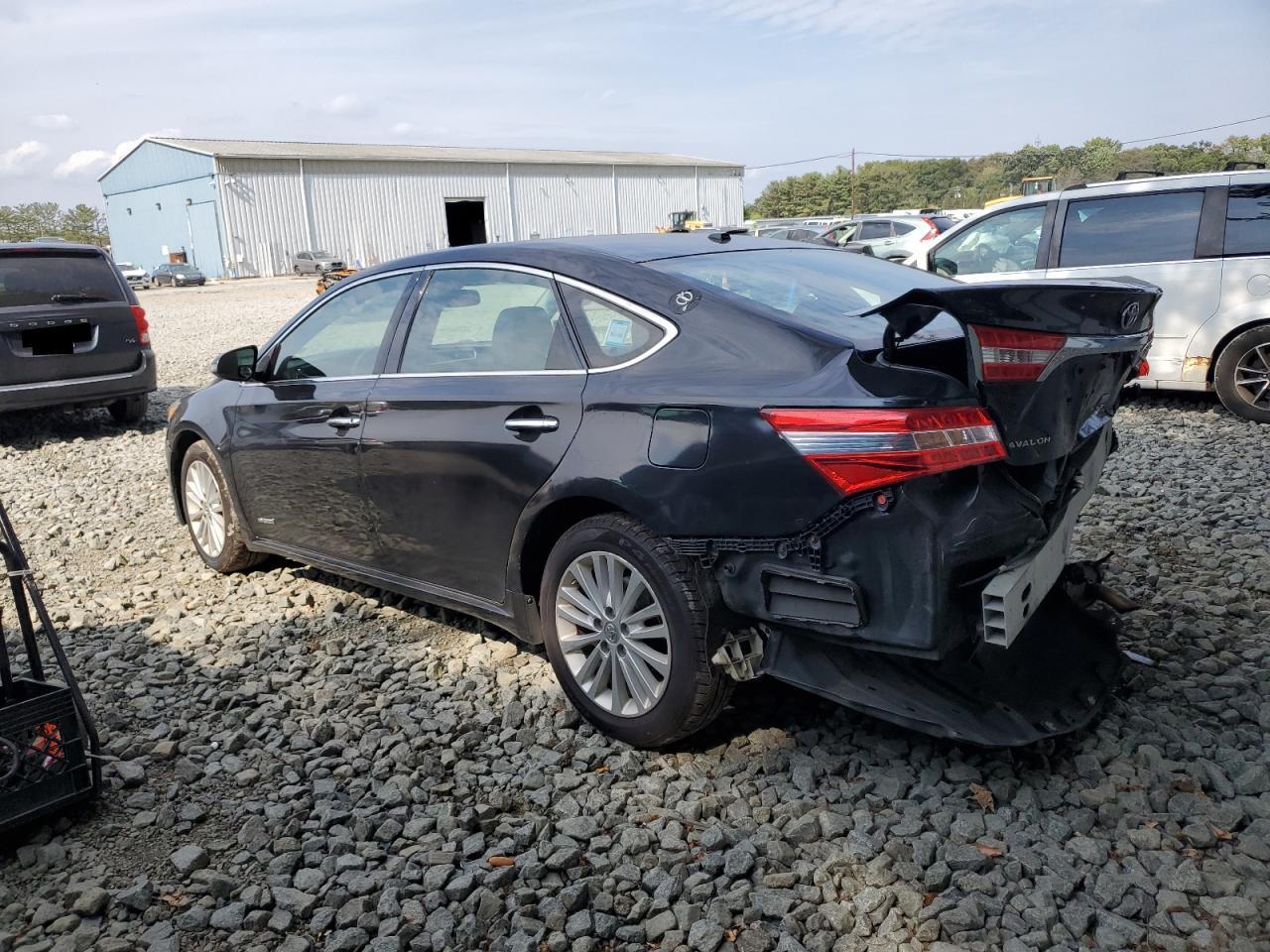 2014 Toyota Avalon Hybrid - Фото 2