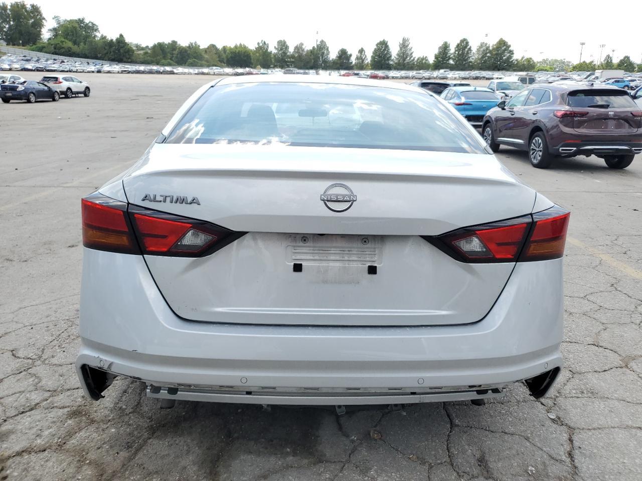 2024 Nissan Altima S - Фото 6