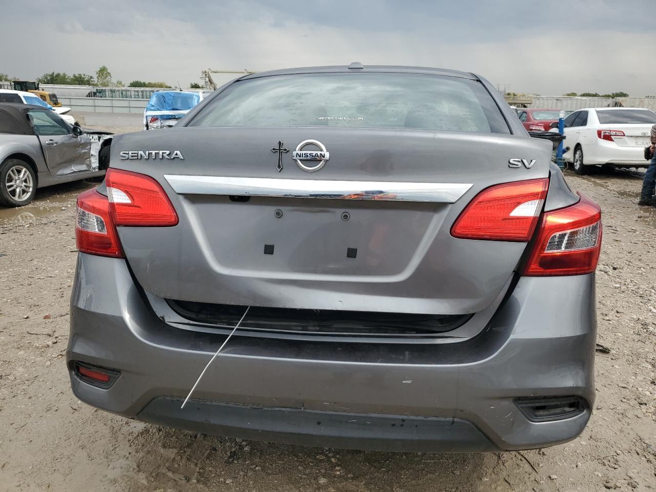 2016 Nissan Sentra S - Image 6