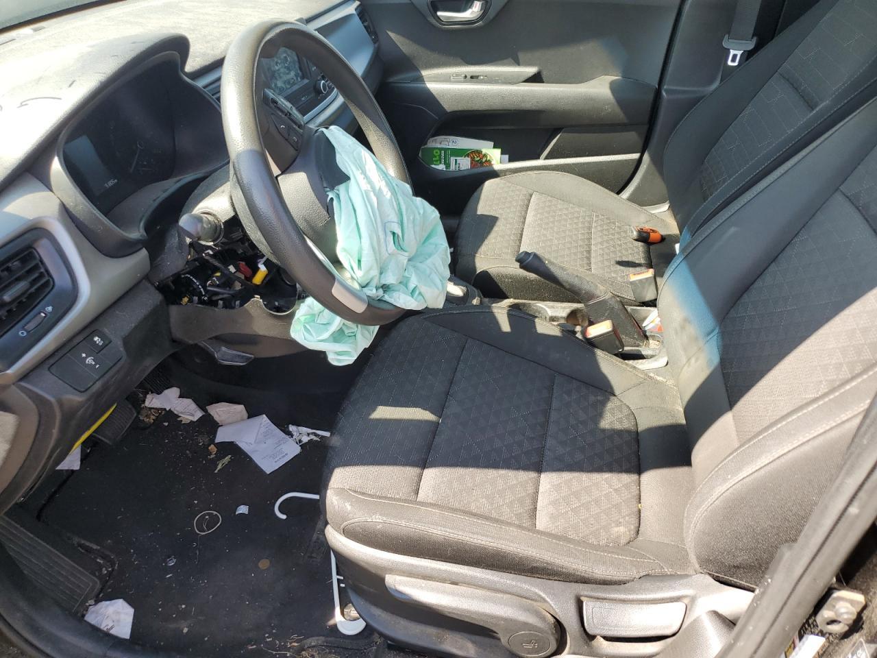 2019 Kia Rio S - Фото 7