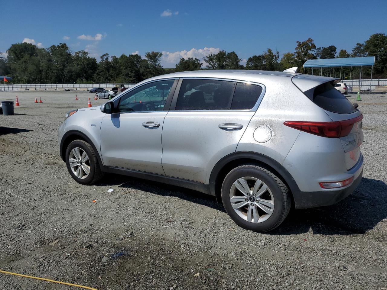 2018 Kia Sportage Lx - Image 2