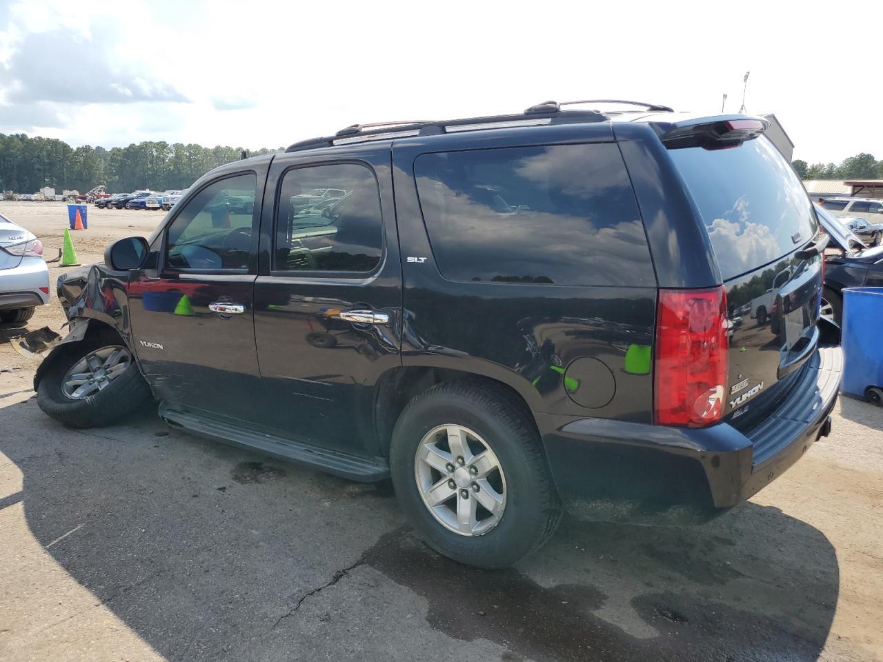 2012 GMC Yukon Slt - Фото 2