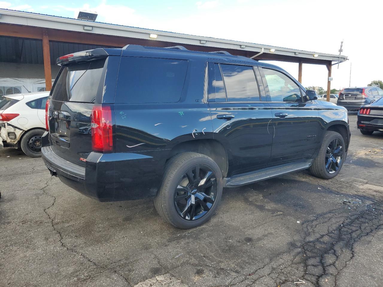 2020 Chevrolet Tahoe K1500 Lt - Image 3