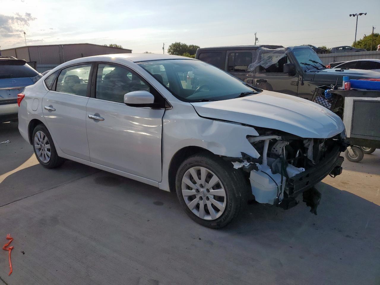 2018 Nissan Sentra S - Фото 4