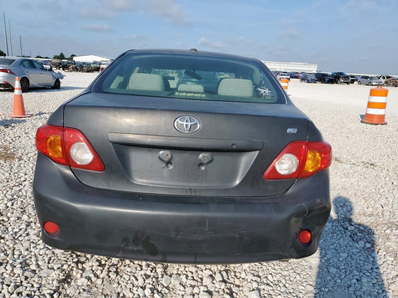 2010 Toyota Corolla Base - Фото 6