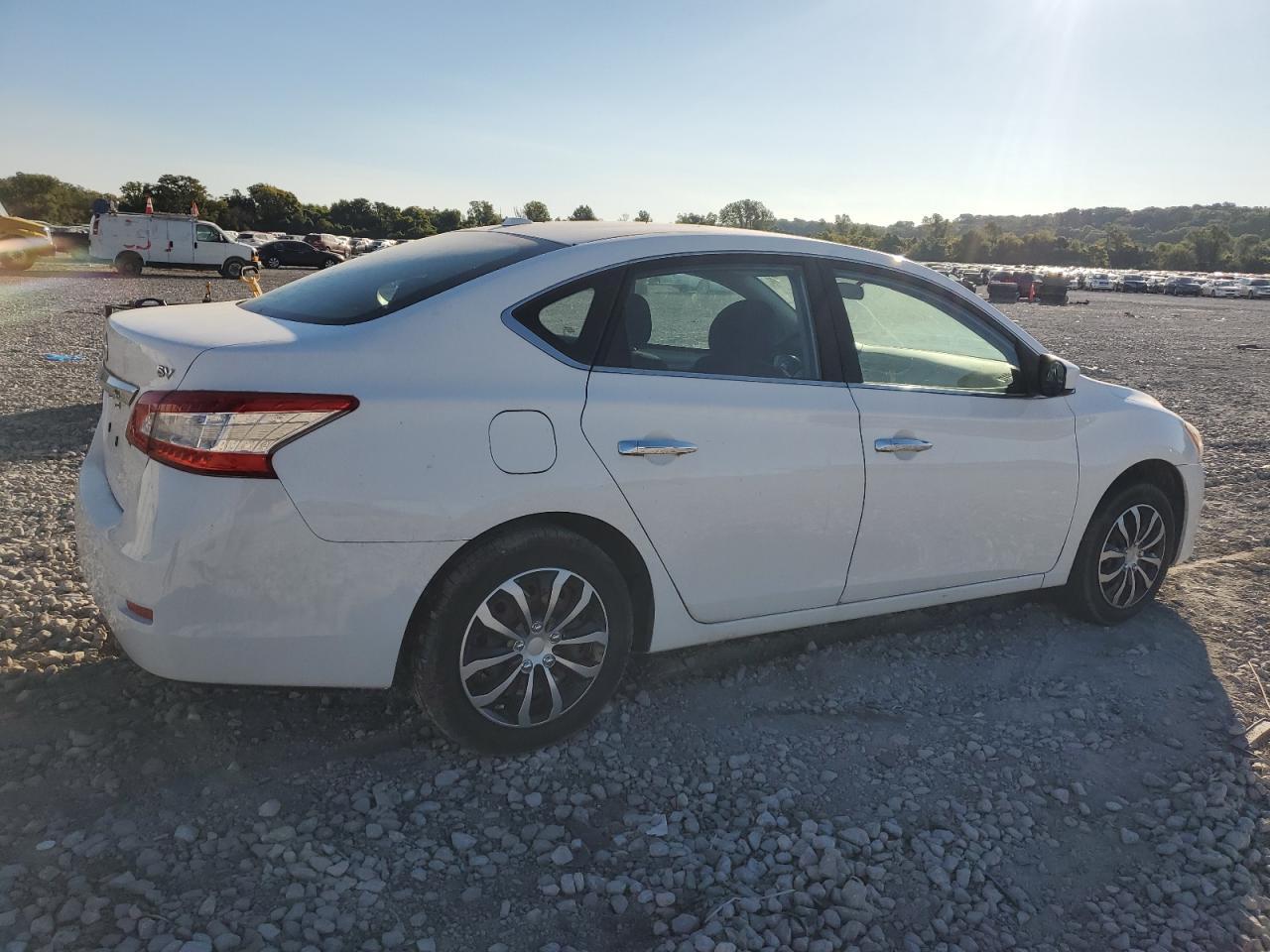 2015 Nissan Sentra S - Image 3