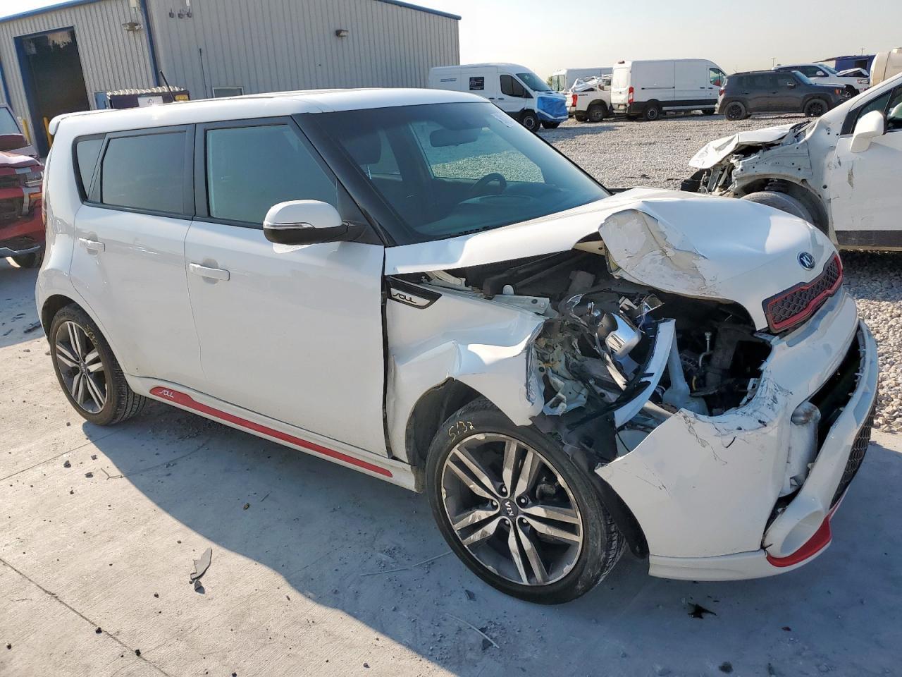 2014 Kia Soul + - Фото 4