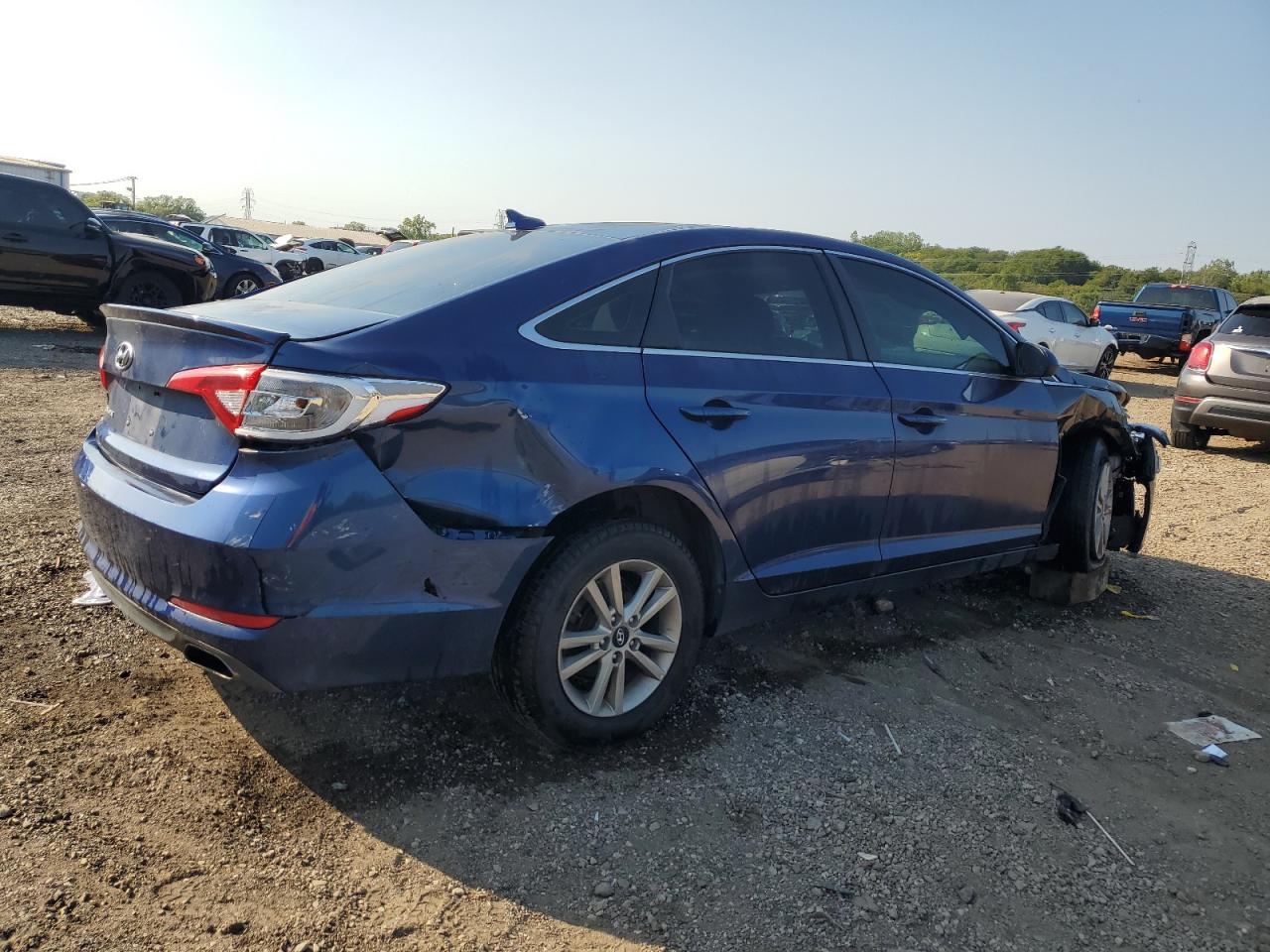 2017 Hyundai Sonata Se - Image 3