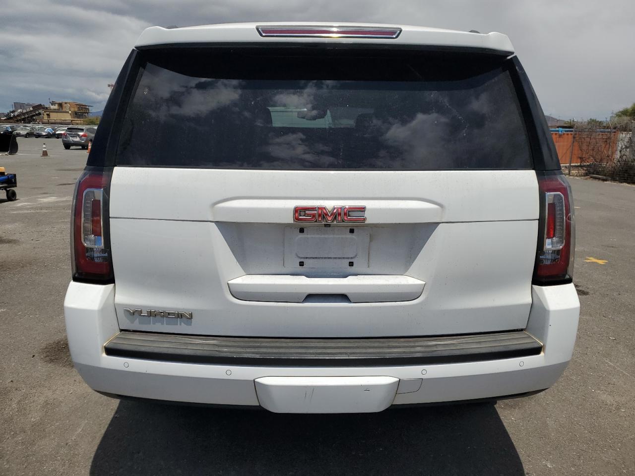 2016 GMC Yukon Slt - Фото 6